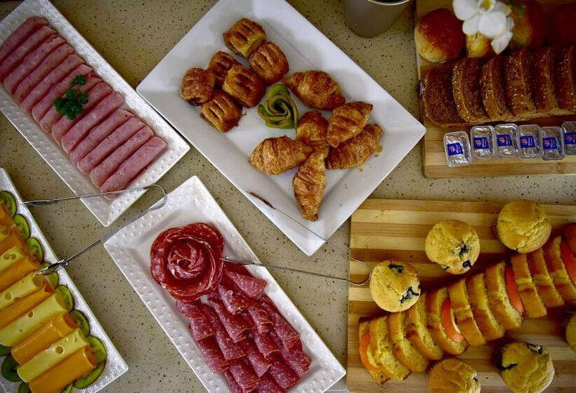 پانسیون Five O Clock Zen Boutique Guest House