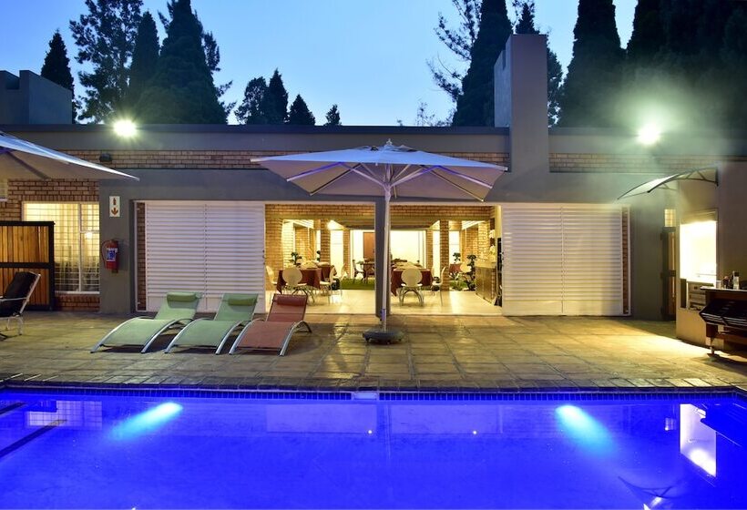 پانسیون Five O Clock Zen Boutique Guest House