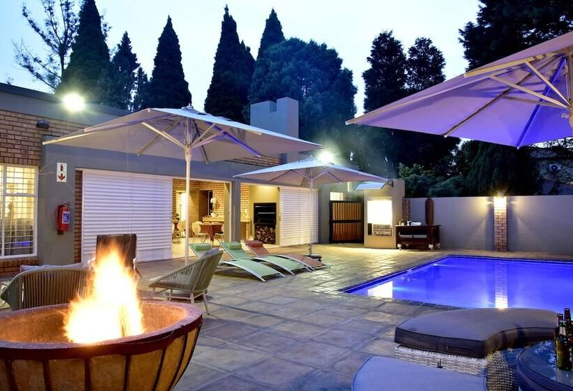 پانسیون Five O Clock Zen Boutique Guest House