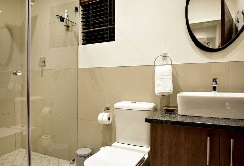 پانسیون Five O Clock Zen Boutique Guest House