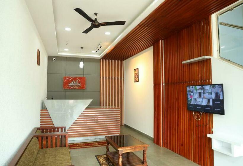 فندق Green Valley Residency