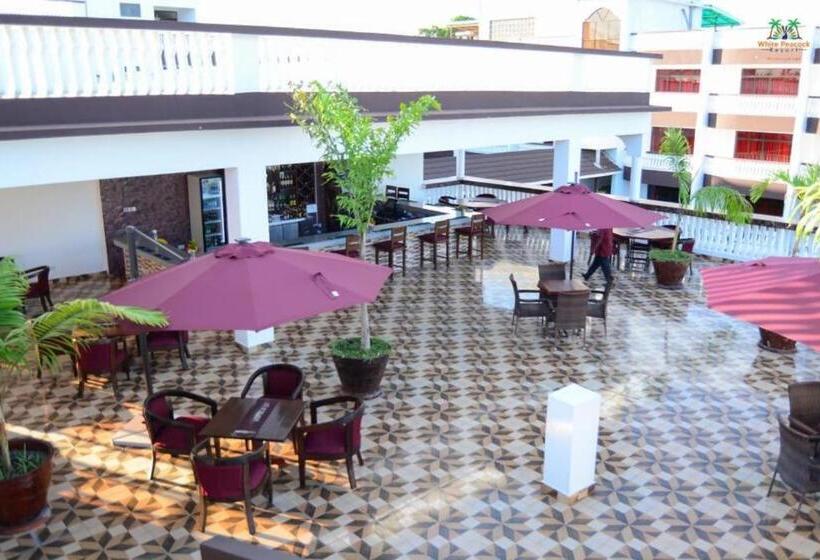 هتل White Peacock Resort Mtwapa