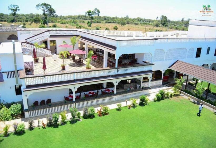 هتل White Peacock Resort Mtwapa