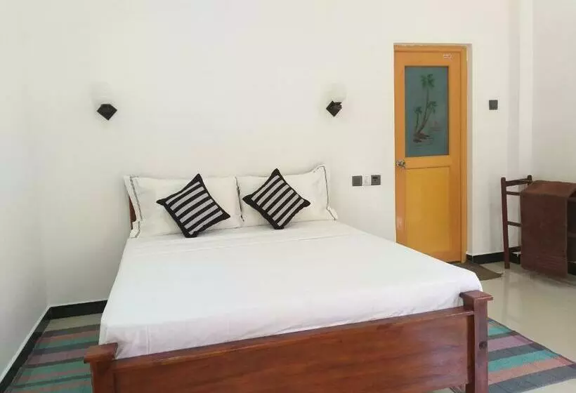 Aamiaismajoitus (B&B) Villa Sun Rising