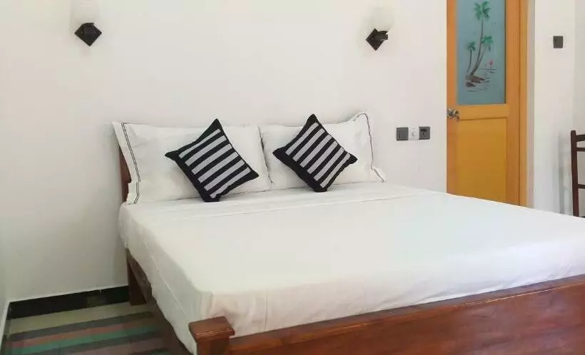 Aamiaismajoitus (B&B) Villa Sun Rising