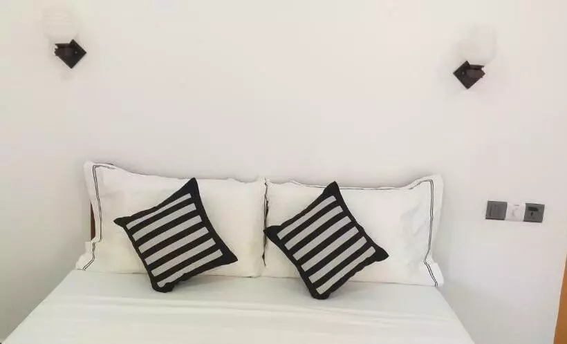 Aamiaismajoitus (B&B) Villa Sun Rising