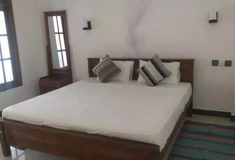 Aamiaismajoitus (B&B) Villa Sun Rising