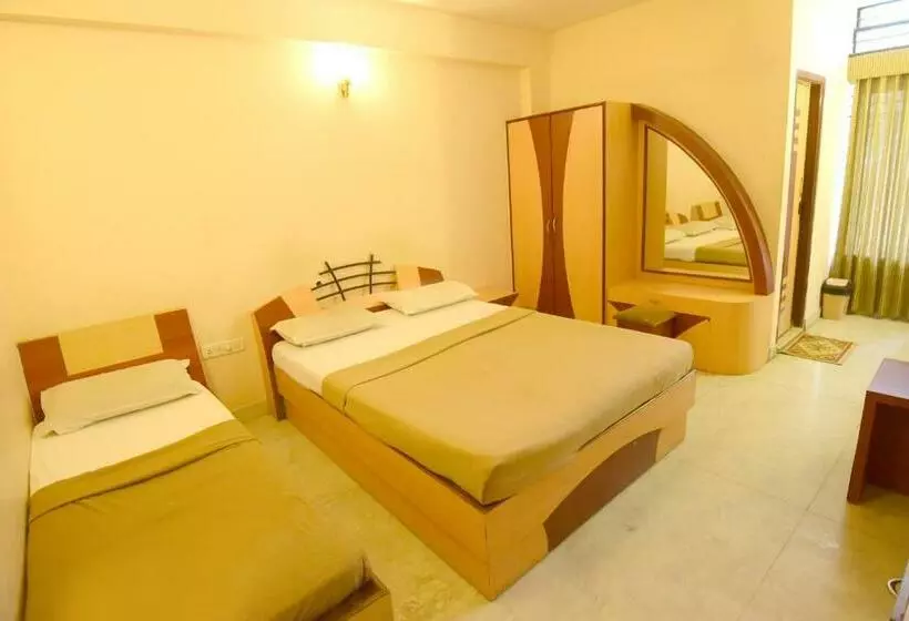 Hotel Shastri Paradise