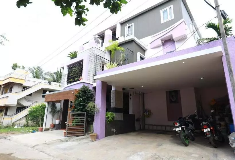 ホテル The Ideal Nest Kumbakonam