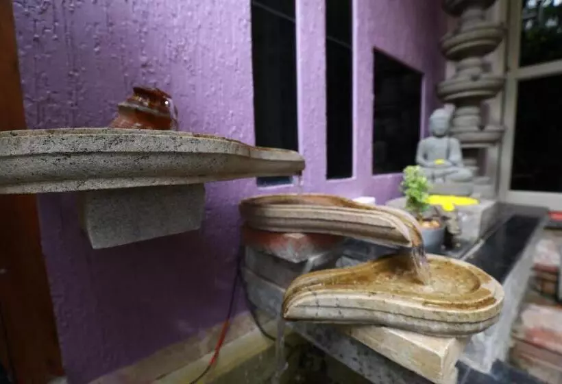 ホテル The Ideal Nest Kumbakonam