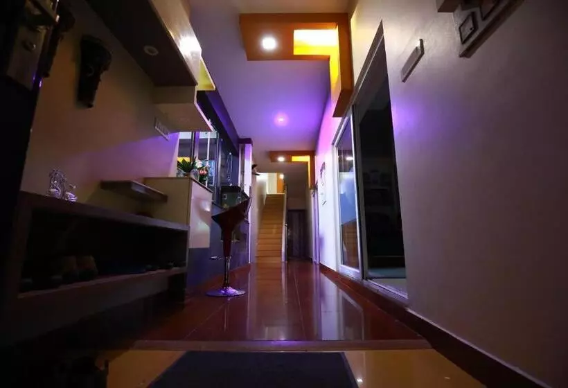 ホテル The Ideal Nest Kumbakonam