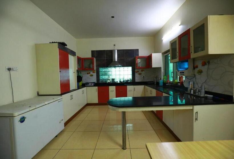 Hotel The Ideal Nest Kumbakonam