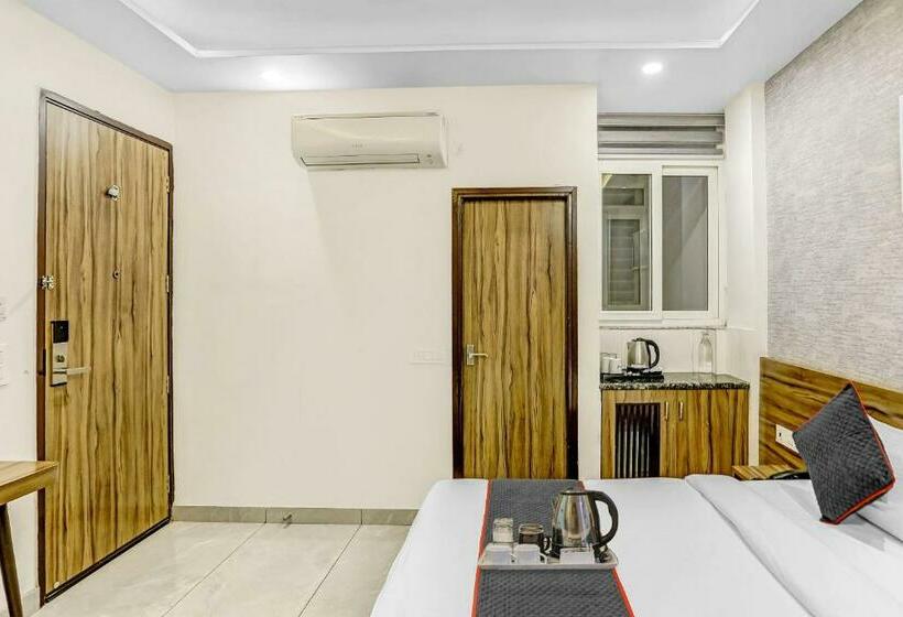 فندق Townhouse 816 The White Grace