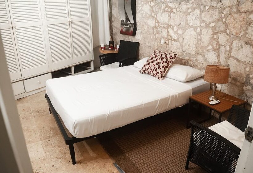 تختخواب و صبحانه Hippie Villa Cancun