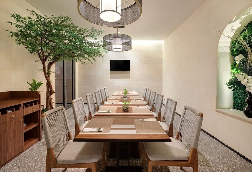 בית מלון כפרי Aruss Semarang