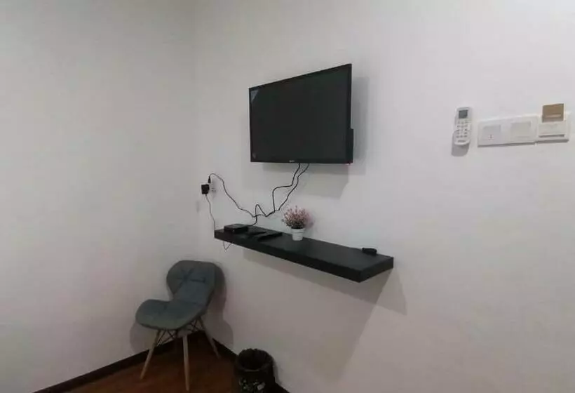 ホテル Hi Techstay