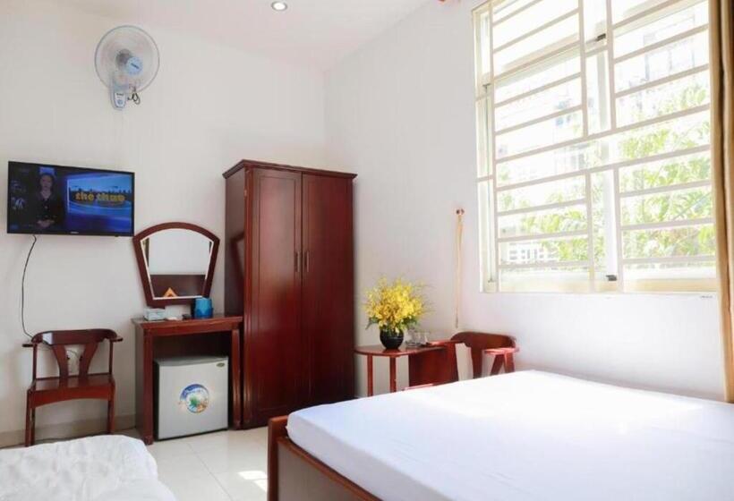 هتل Khách Sạn Song Anh