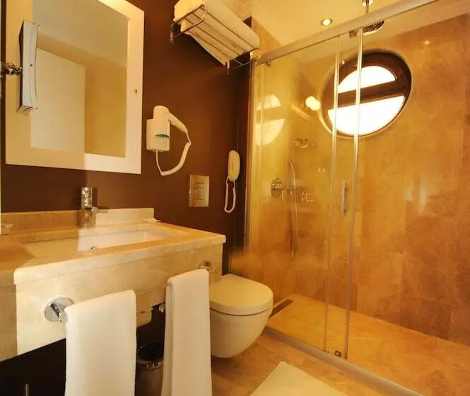 Blueberry Boutique Hotel   Boutique Class