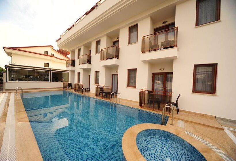 Blueberry Boutique Hotel   Boutique Class