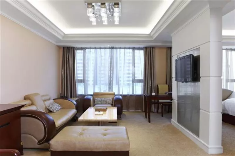 בית מלון כפרי Ambassador