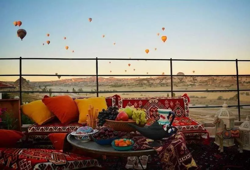 ホテル Anatelein Boutique Cave