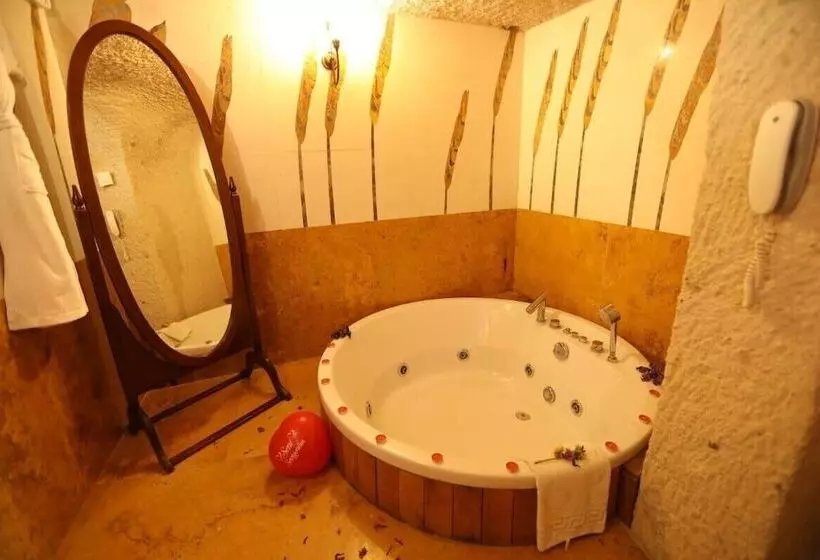 ホテル Anatelein Boutique Cave