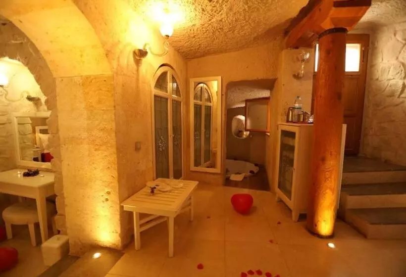 ホテル Anatelein Boutique Cave