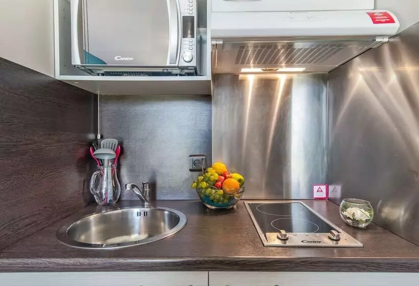 ホテル Appart’city Confort Vannes