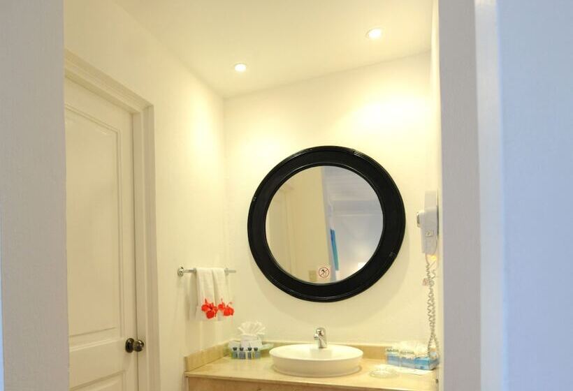 Отель Blue Jacktar