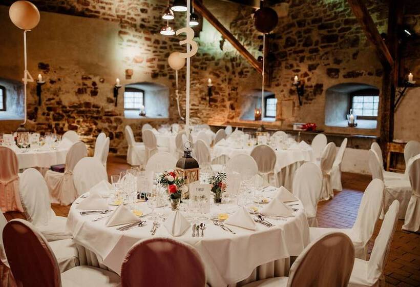 Burghotel Staufeneck