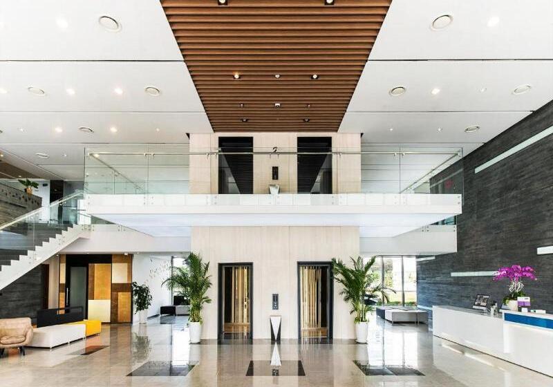 Novotel Living Saigon South