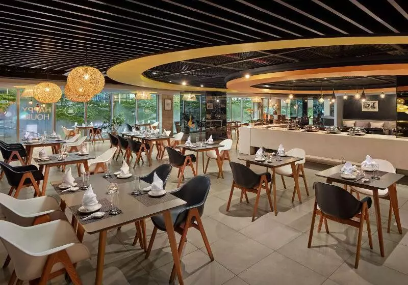 Novotel Living Saigon South