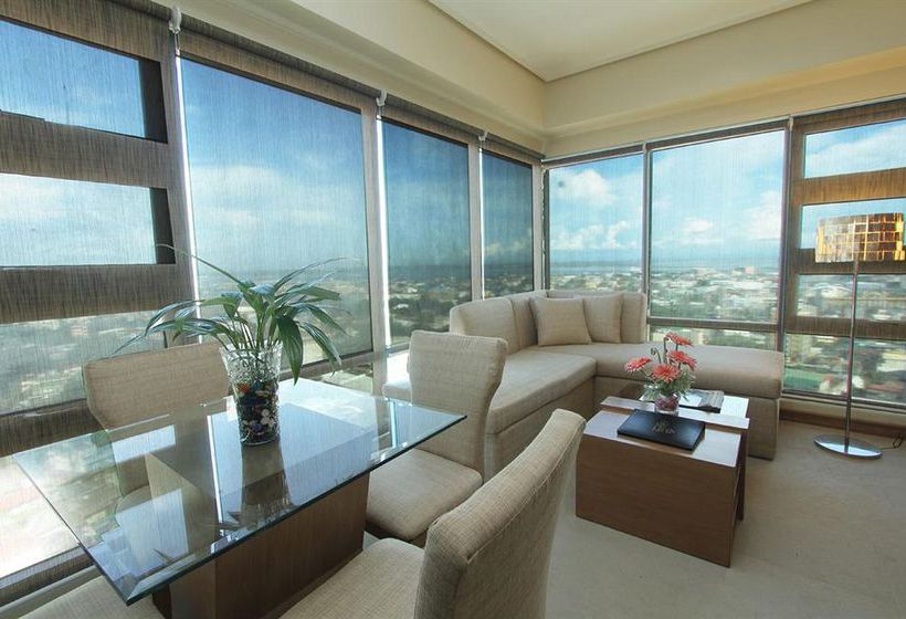 בית מלון כפרי City Suites Ramos Tower