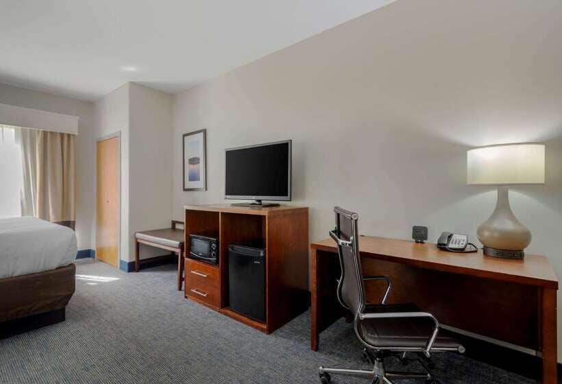 ホテル Comfort Suites Stockbridge Atlanta South