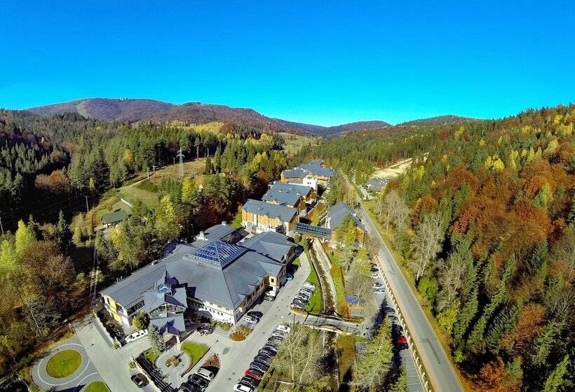 هتل Czarny Potok Resort Spa & Conference