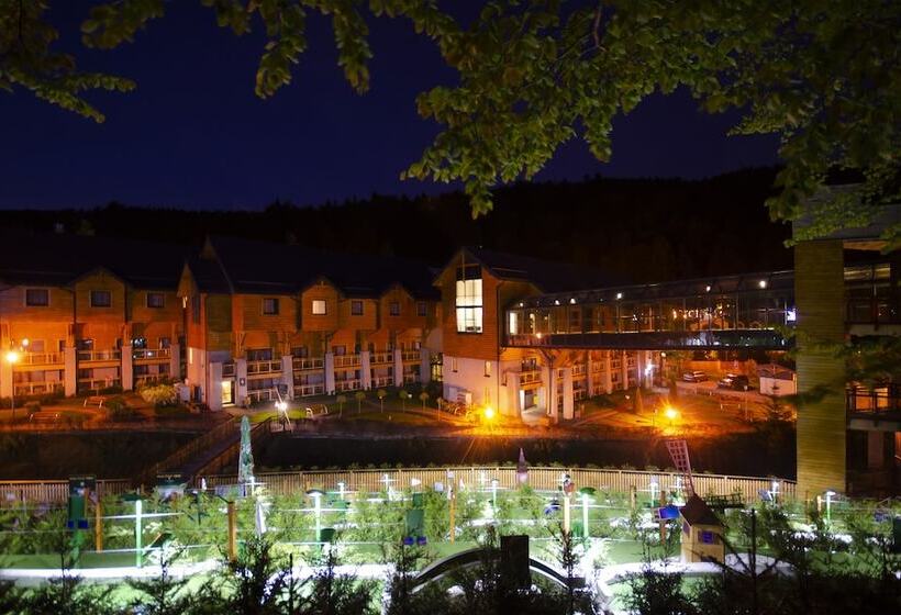 هتل Czarny Potok Resort Spa & Conference
