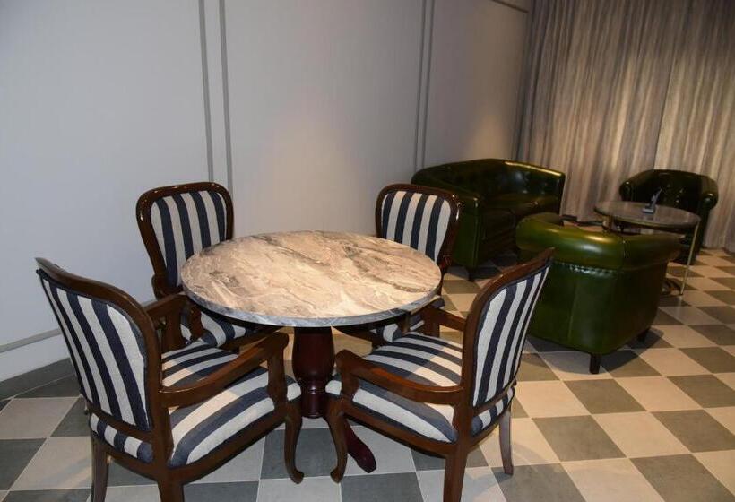 Fortune Valley View, Manipal Member Itc S Hotel Group