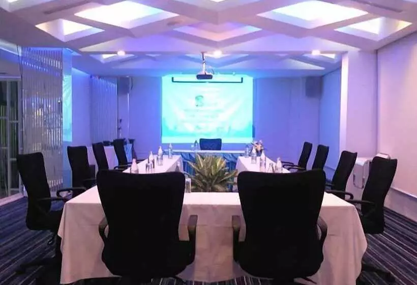 Glacier Hotel Khon Kaen