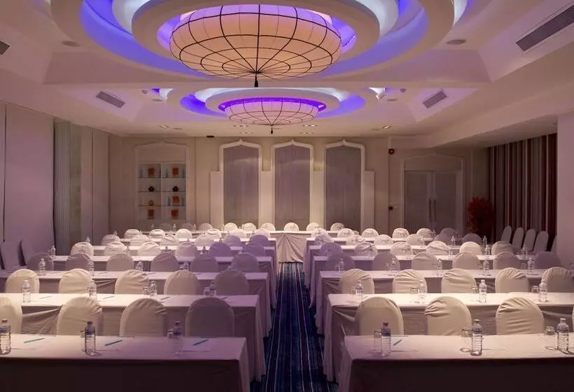 Glacier Hotel Khon Kaen