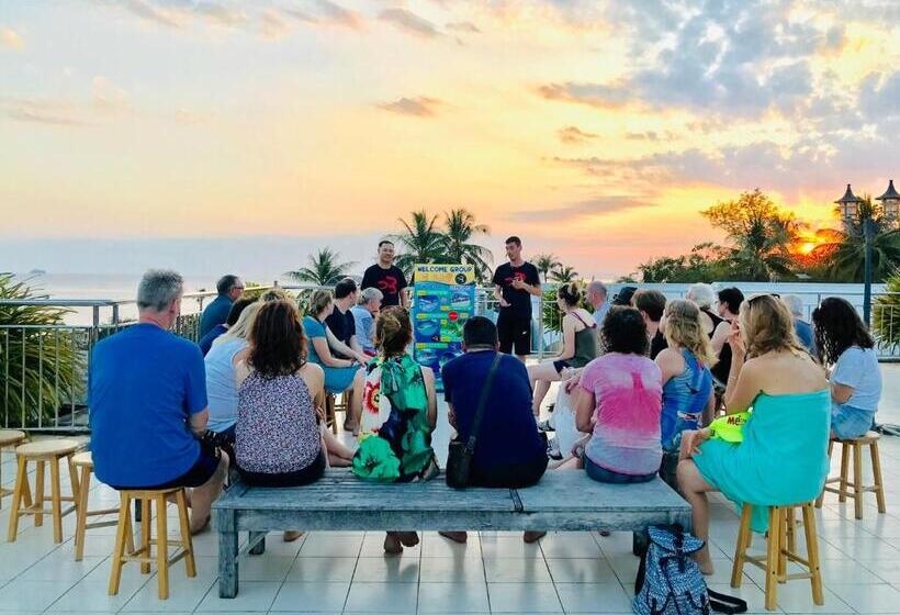 Отель J Mansion