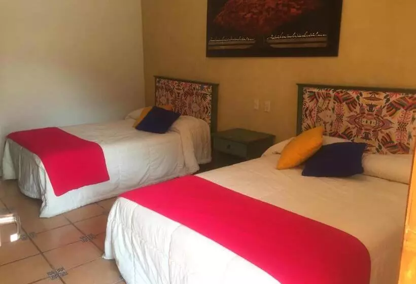 Hotel Montroi Express