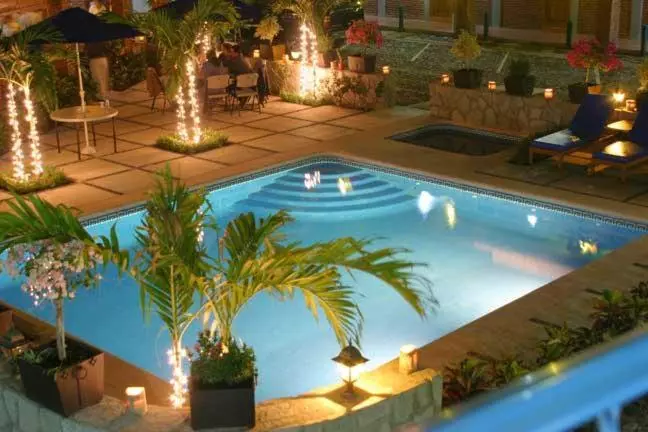 Hotel Montroi Express