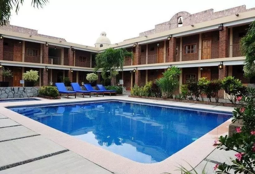 Hotel Montroi Express