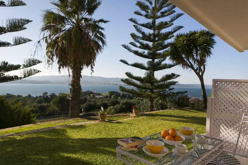 호텔 Panorama Fanari Studios And Apartments