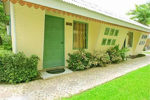 호텔 Plumeria Hideaway Resort