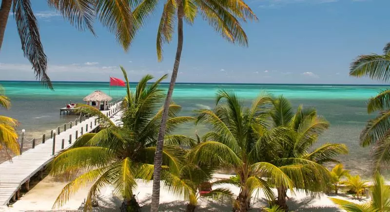 هتل Portofino Beach Resort An Authentic Island Escape!