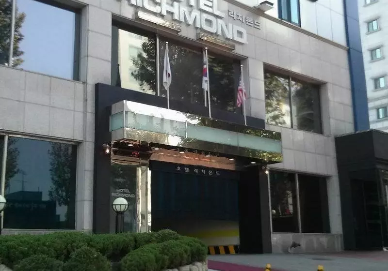 Hotel Richmond