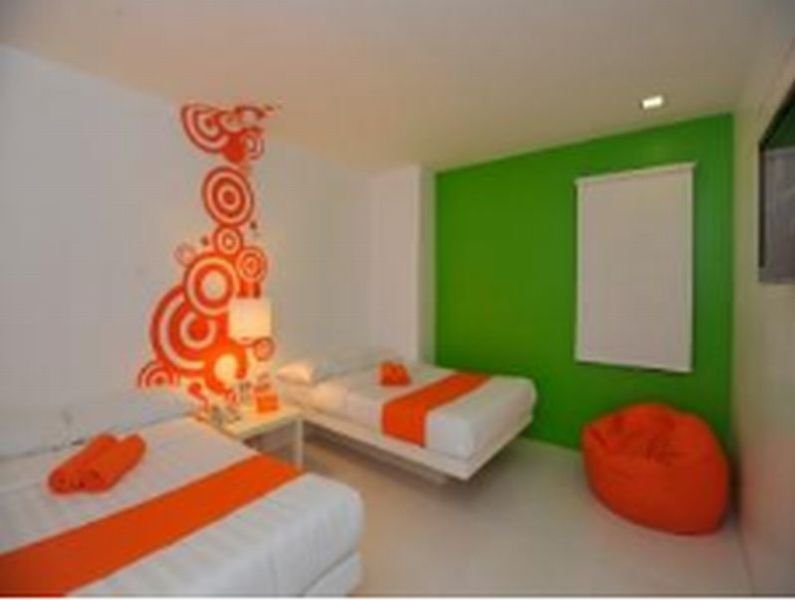 Islands Stay Hotels Uptown