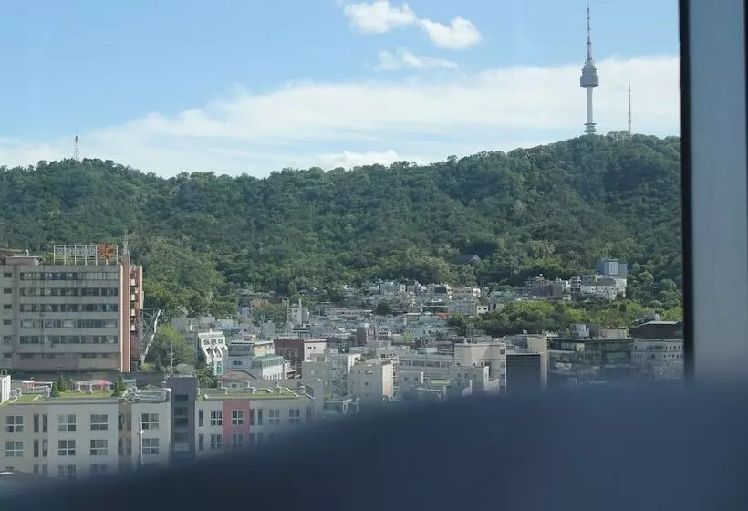 דירת נופש Myeongdong Merlin