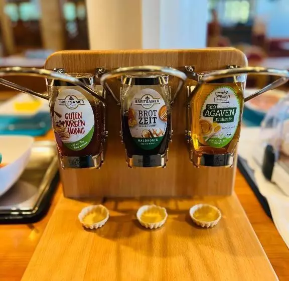 Trip Inn Aktivhotel & Restaurant Sonnenhof Bei Passau Ehemals Sporthotel Sonnenhof